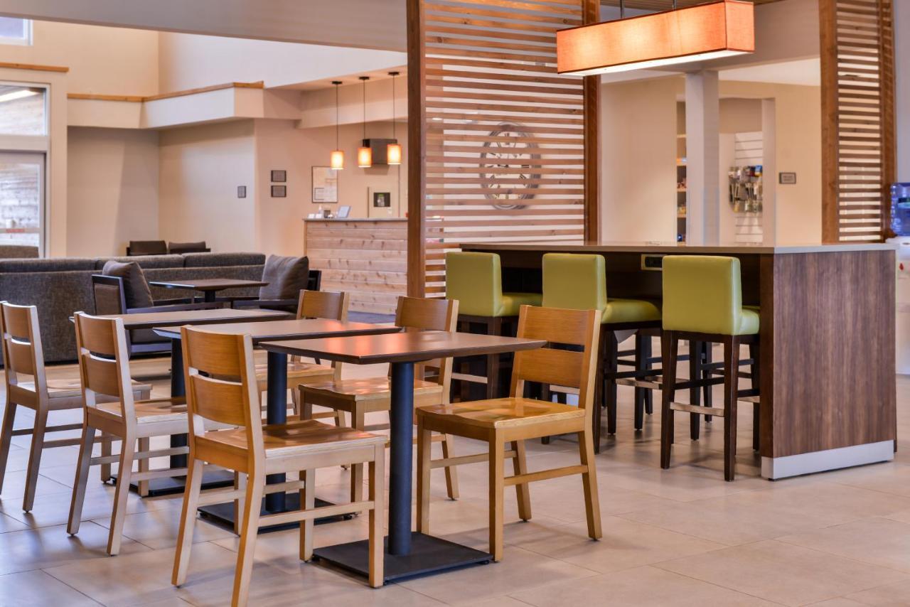 Country Inn & Suites By Radisson, Ft Atkinson, Wi Fort Atkinson Экстерьер фото